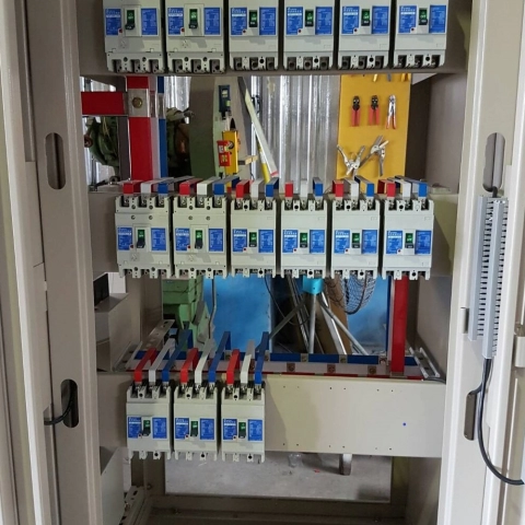 新增現場動力分盤